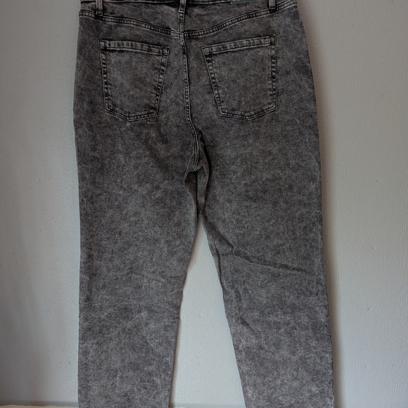 Wild Fable Super High-rise Straight Black Stonewash Jean With Button Fly Size 16 - Picture 5 of 6